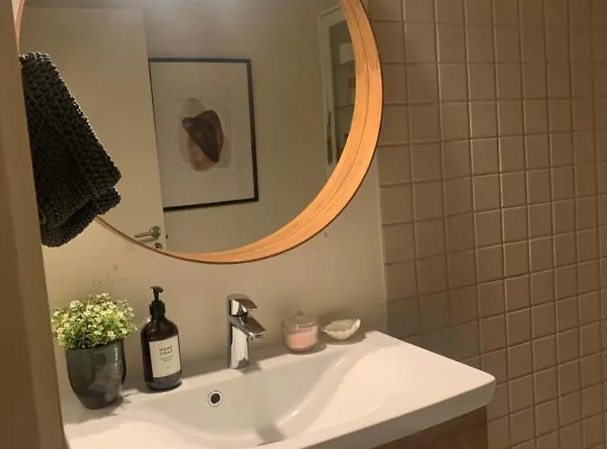 Millebo - Like * Άλμποργκ